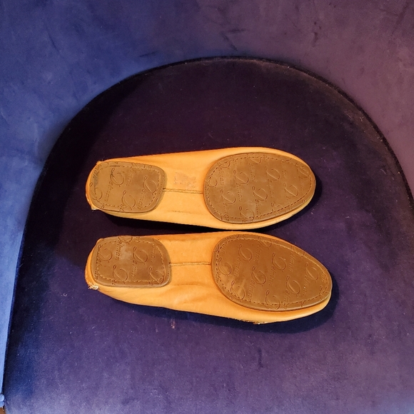 Delman Loafers in Tan from Saks Fifth Avenue - Picture 4 of 6